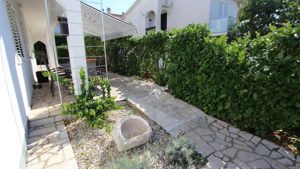 מאלינסקה Apartments Adrijana מראה חיצוני תמונה