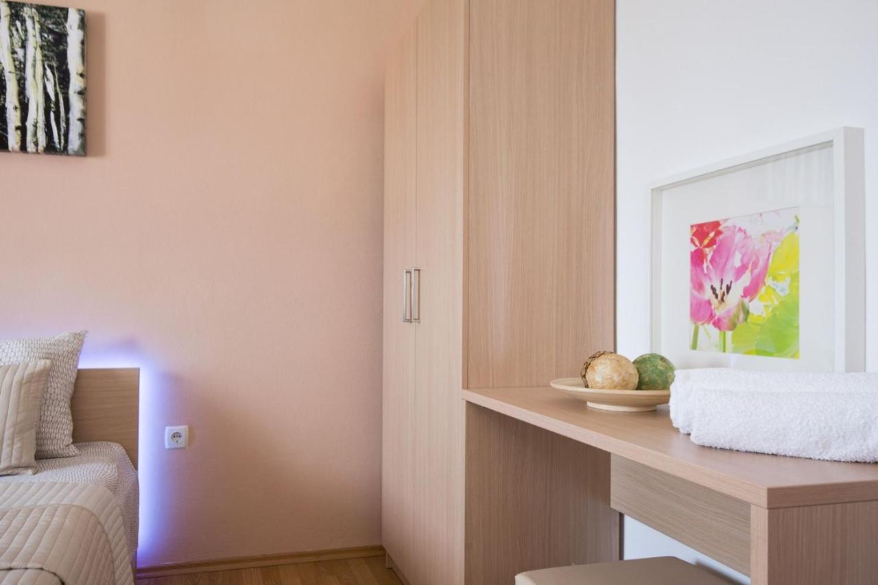 מאלינסקה Apartments Adrijana מראה חיצוני תמונה