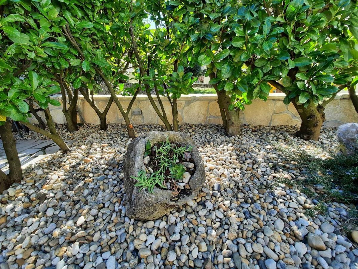 מאלינסקה Apartments Adrijana מראה חיצוני תמונה