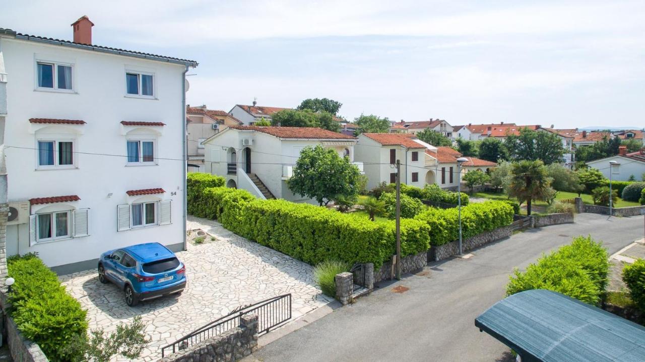 מאלינסקה Apartments Adrijana מראה חיצוני תמונה