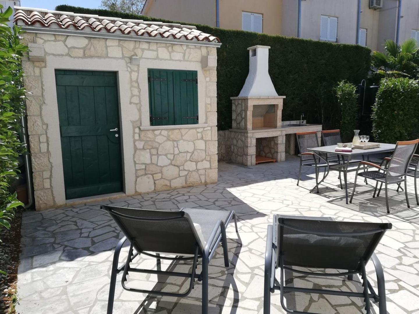 מאלינסקה Apartments Adrijana מראה חיצוני תמונה